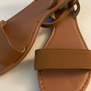 Strappy tan summer sandal